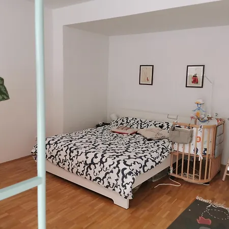 Lägenhet Center Schwabing Spacious Flat
